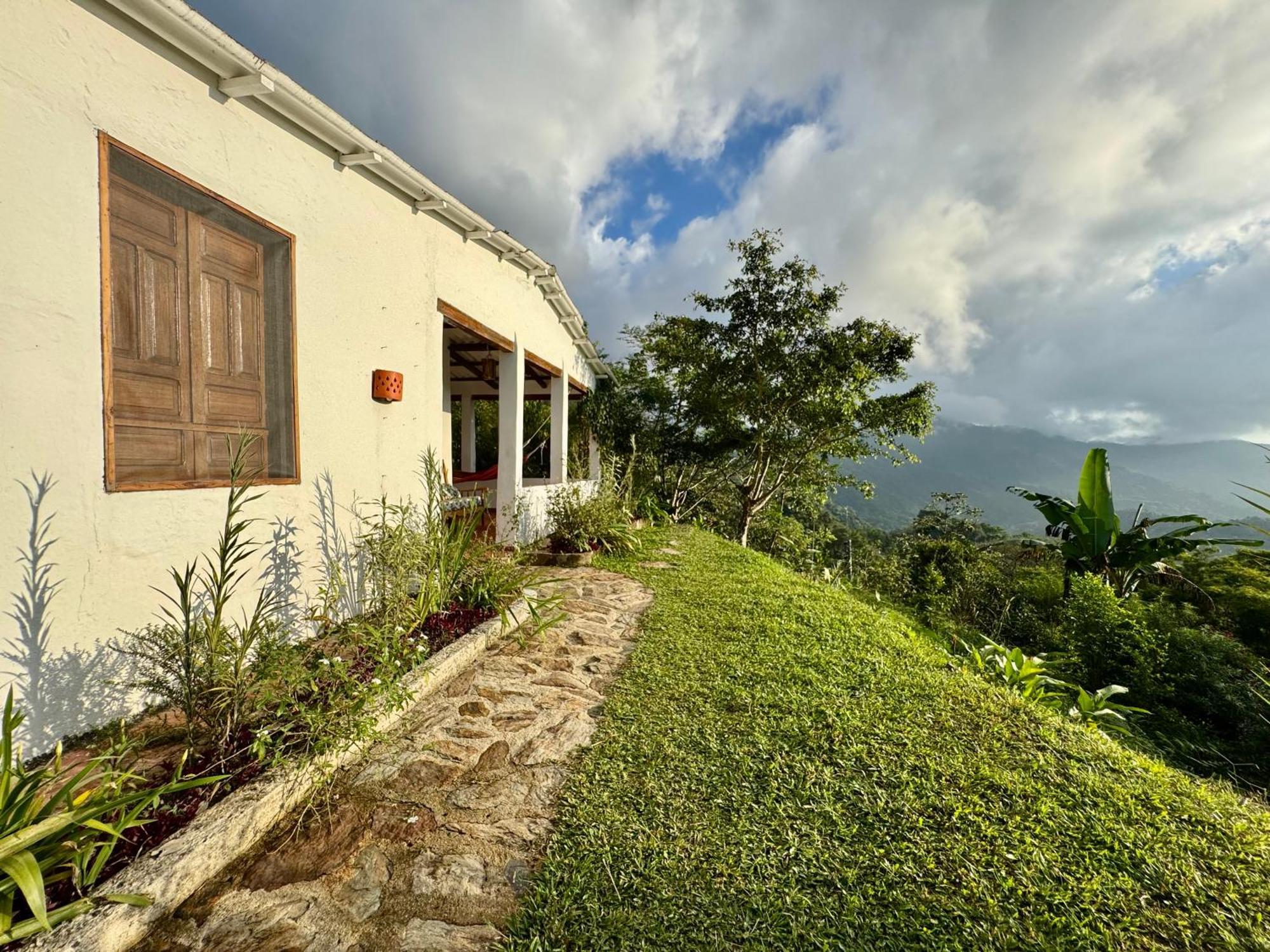 Mundo Nuevo Eco Lodge มินกา ภายนอก รูปภาพ